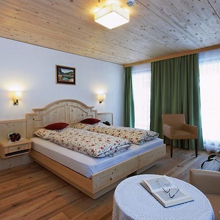 Hotel Monte Paraccia Al Plan di Mareo Buitenkant foto