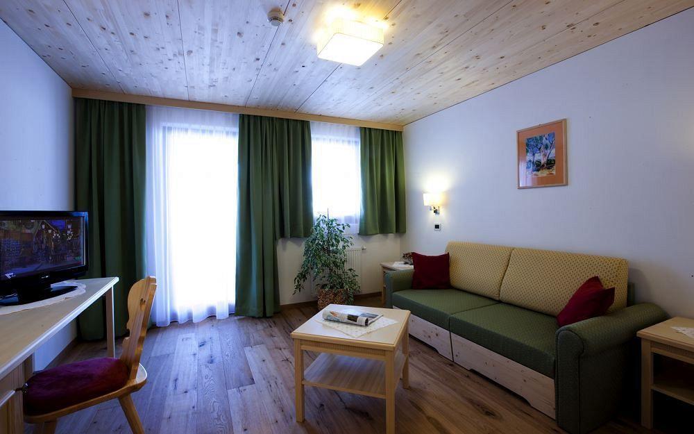 Hotel Monte Paraccia Al Plan di Mareo Buitenkant foto