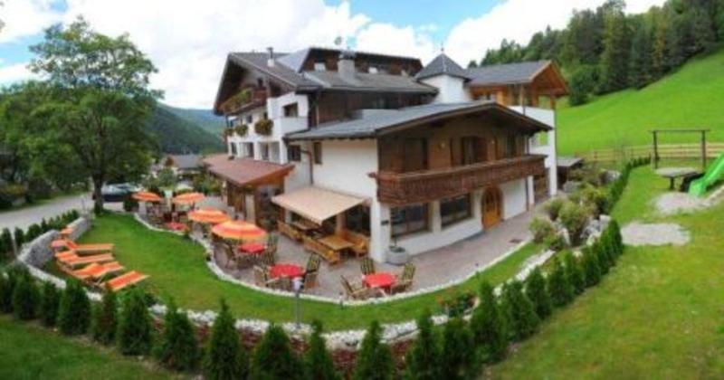 Hotel Monte Paraccia Al Plan di Mareo Buitenkant foto